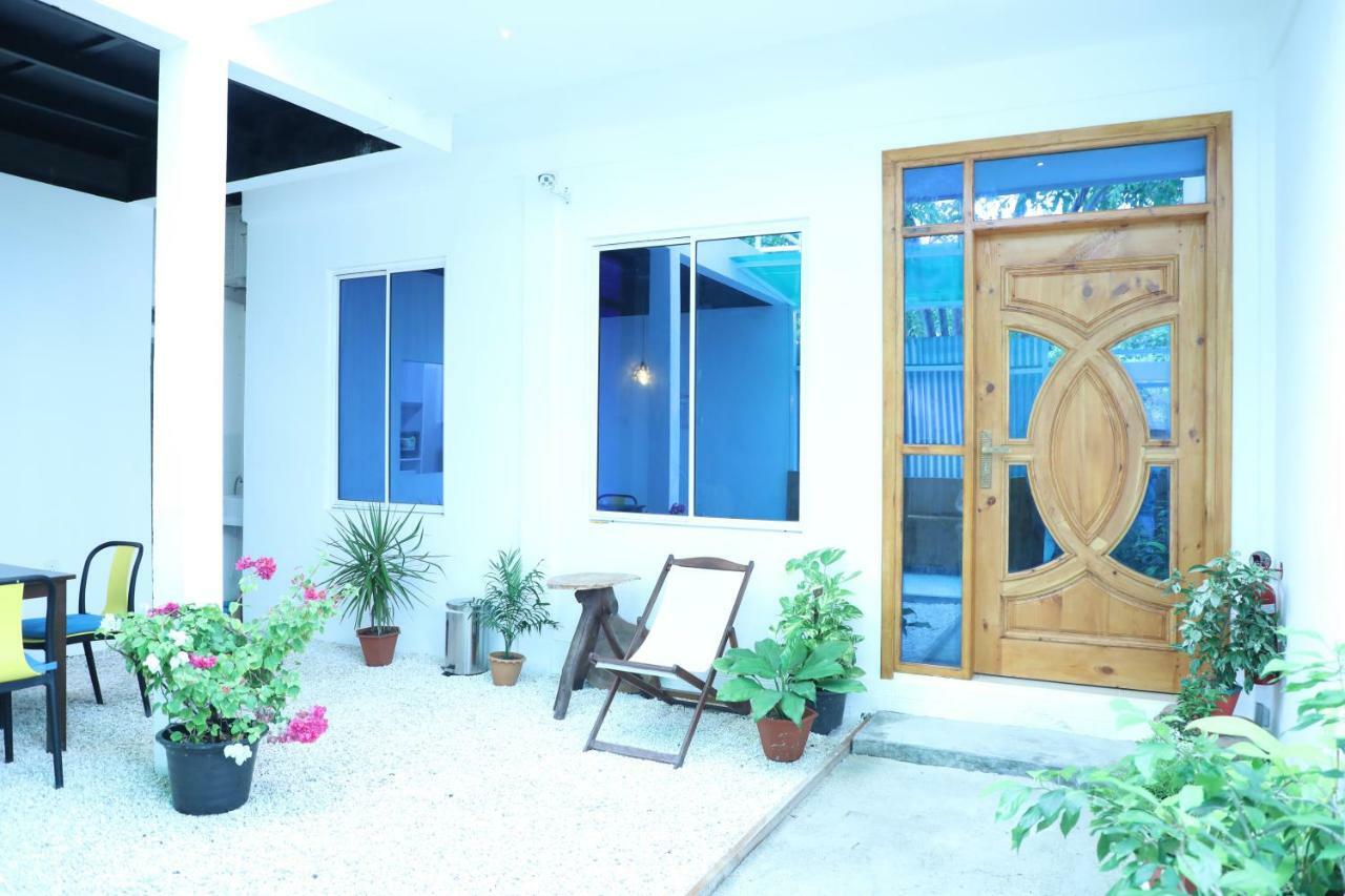 Moodhu Surf House Otel Himmafushi Dış mekan fotoğraf